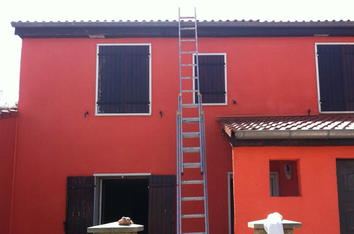 Numéro de téléphone peintre en bâtiment pour rénovation de murs extérieurs à Fréjus et Cogolin (83)